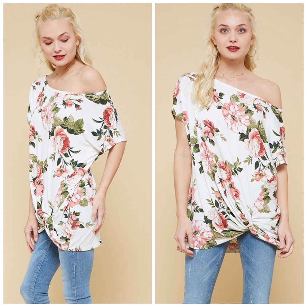 LAST 1!!  💐 Twist Front Relaxed Fit Floral Tunic! - Picture 2 of 2